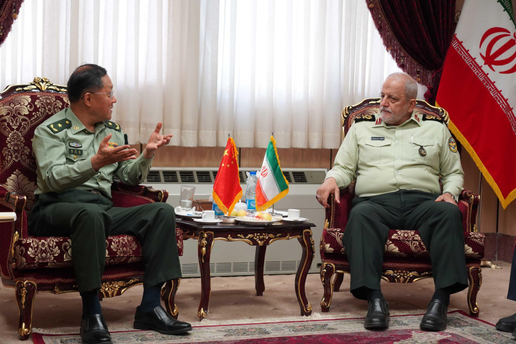 The esteemed delegation from the National Defense University of China visited the Supreme National Defense University of Iran.