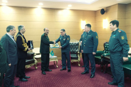 بازدید هیئت اعزامی از دانشگاه دفاع ملی قزاقستان (۱۳۹۶/۰۸/۲۰)