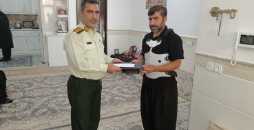 دیدار مسئولین دانشگاه عالی دفاع ملی با خانواده یکی از سربازان متوفی