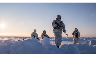 تشدید رقابت نظامی – اقتصادی قدرت‌های بزرگ در قطب شمال