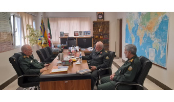 دیدار نوروزی سردار سرتیپ پاسدار دکتر اسماعیل احمدی مقدم رئیس دانشگاه عالی دفاع ملی با ریاست پژوهشگاه علوم و معارف دفاع مقدس شهید سپهید پاسدار حاج قاسم سلیمانی، سردار سرلشکر پاسدار دکتر سید یحیی صفوی