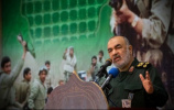 دشمنان آرزوی تسلط بر ملت ایران را به گور می‌برند